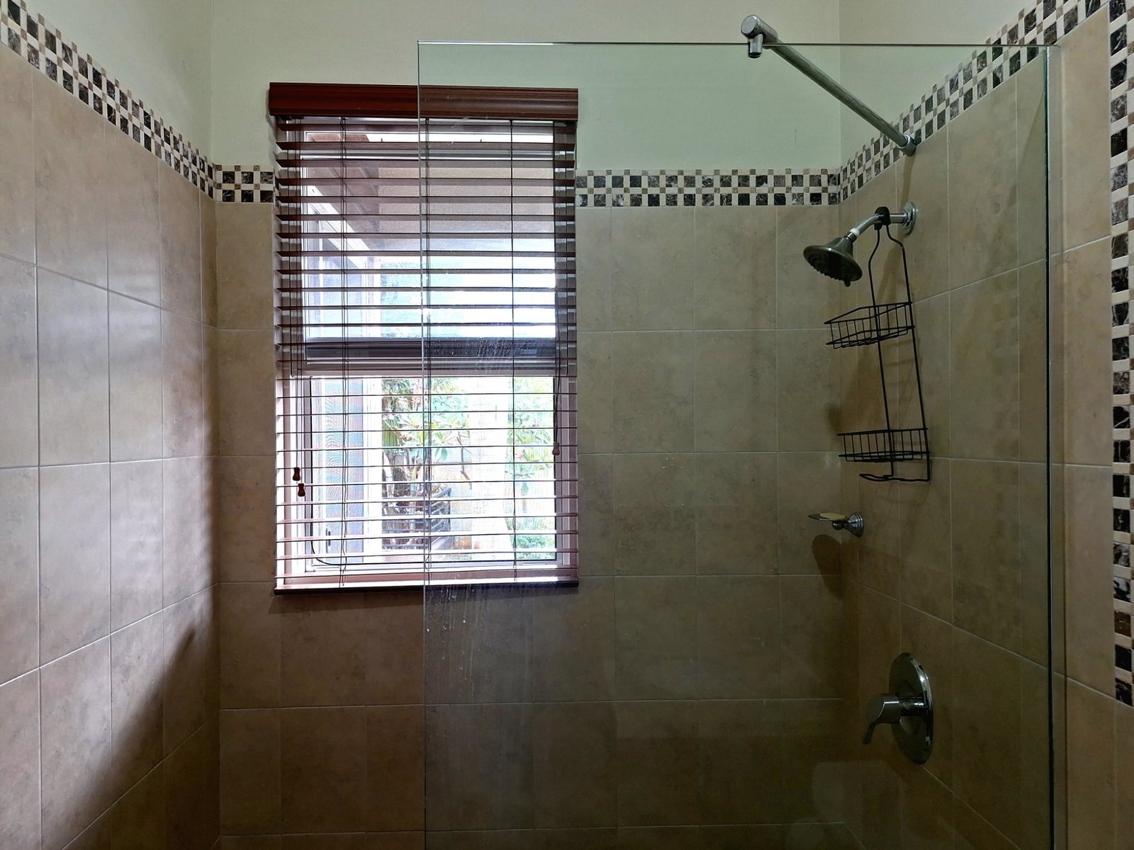 Charming-1-Bedroom-Apartment-for-Rent-in-St.-Andrew-Jamaica Nineteenth image of 5-15a Charlton Drive in Kingston 8, St. Andrew, Jamaica - property is For Rent
