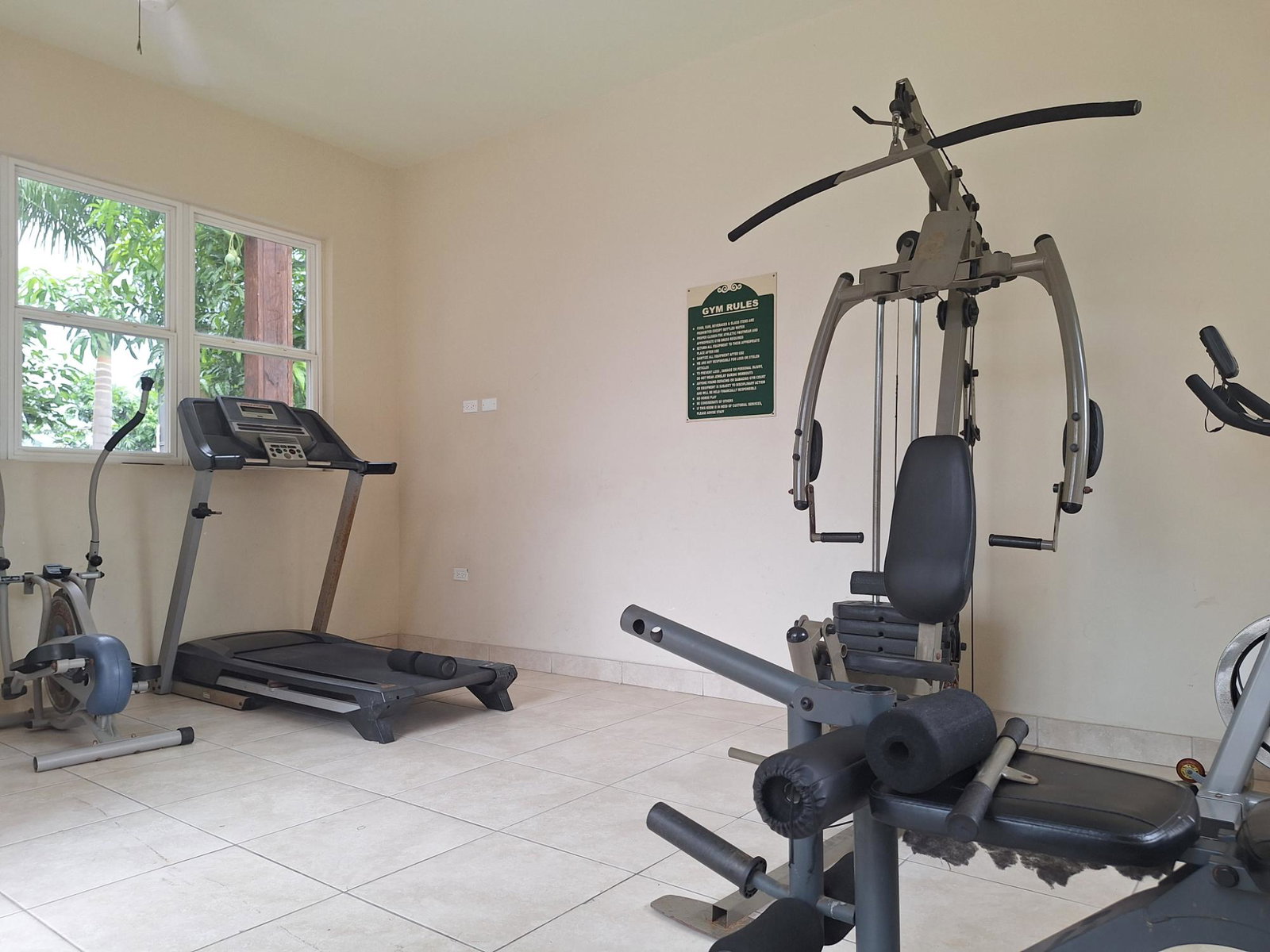 Charming-1-Bedroom-Apartment-for-Rent-in-St.-Andrew-Jamaica Twenty-Eighth image of 5-15a Charlton Drive in Kingston 8, St. Andrew, Jamaica - property is For Rent