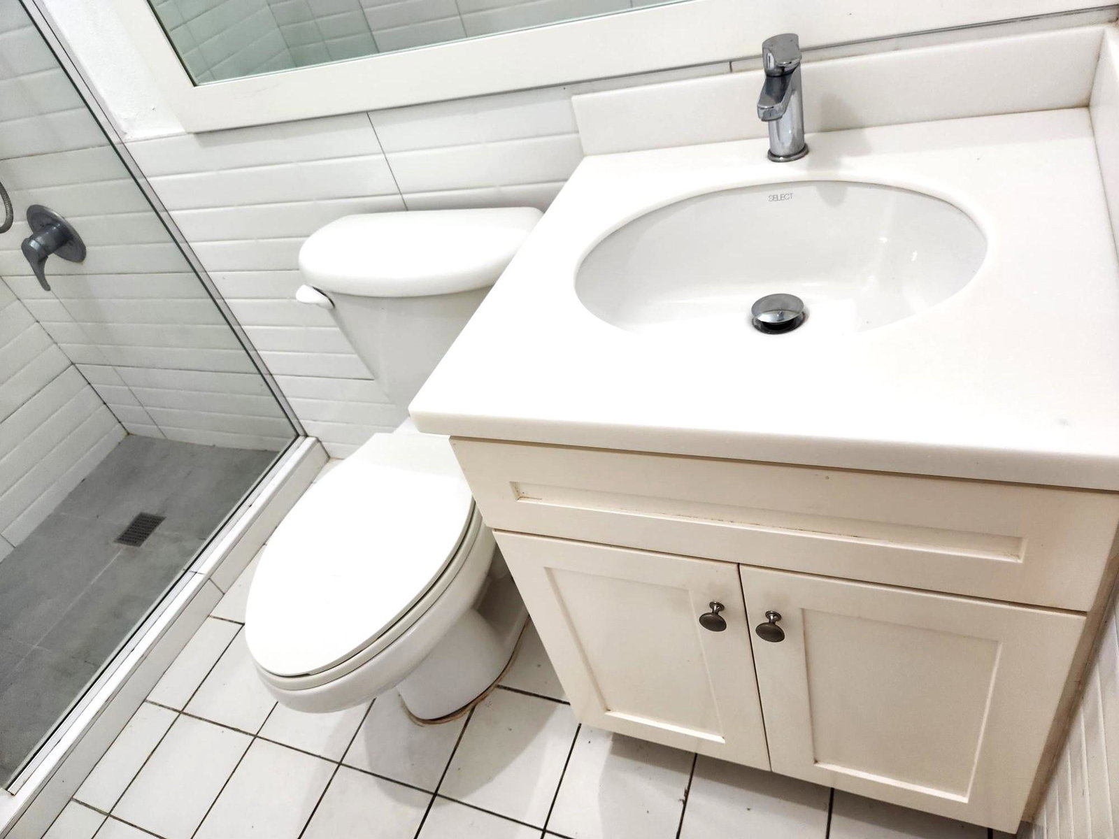 Charming-1-Bedroom-Apartment-for-Sale-in-Upper-Braemar-Avenue-Jamaica Eleventh image of 21-8 Upper Braemar Ave in Kingston 10, St. Andrew, Jamaica - property is For Sale