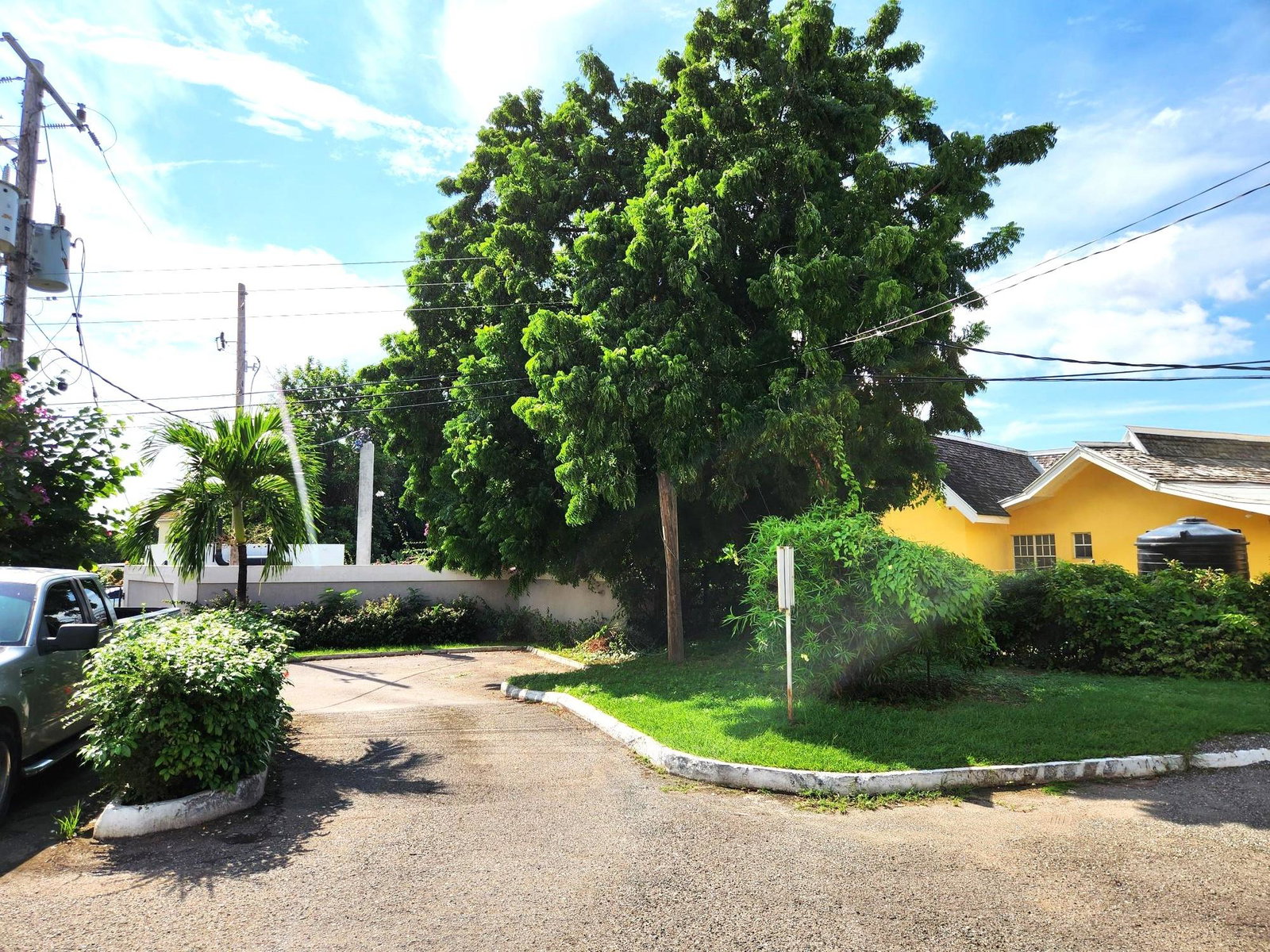 Charming-1-Bedroom-Apartment-for-Sale-in-Upper-Braemar-Avenue-Jamaica Twenty-Third image of 21-8 Upper Braemar Ave in Kingston 10, St. Andrew, Jamaica - property is For Sale