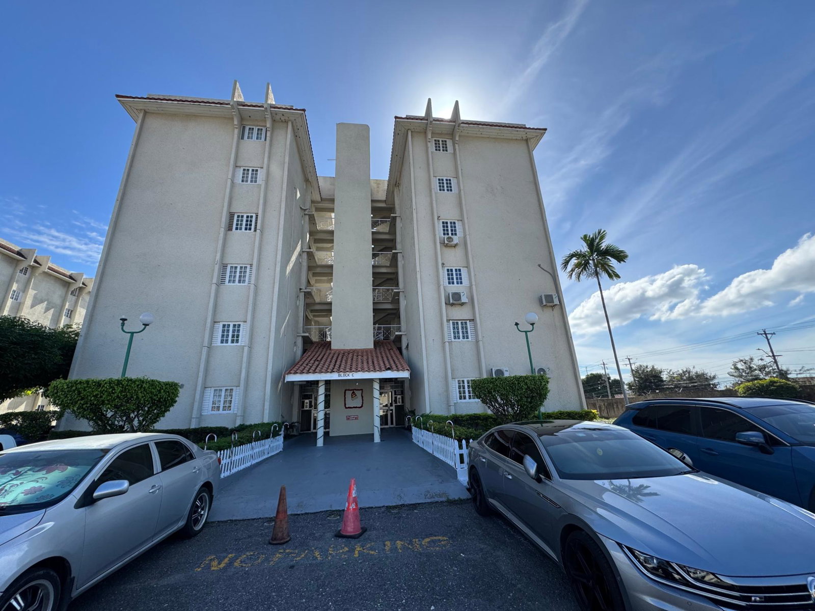 Ninth image of 606c-114 Constant Spring Road in Kingston 8, St. Andrew, Jamaica - property is For Sale