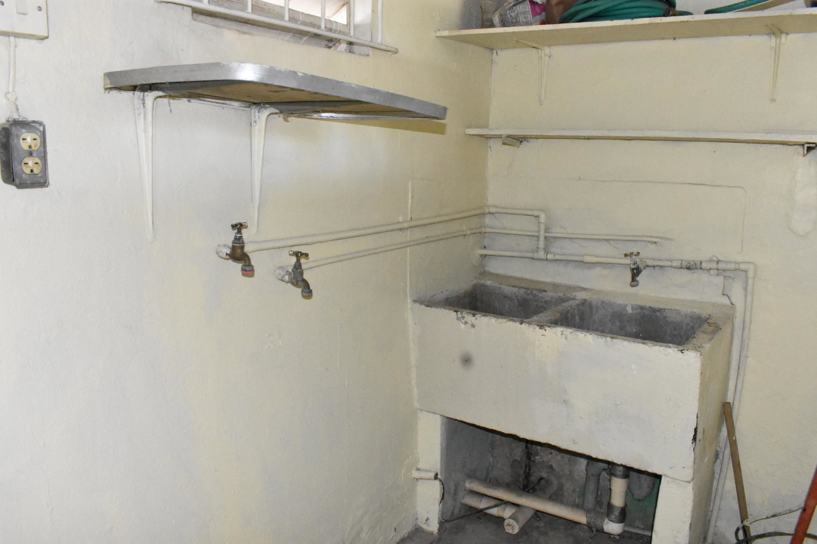 Eleventh image of 44 Gardenia Avenue, Kingston in Kingston 6, St. Andrew, Jamaica - property is For Rent