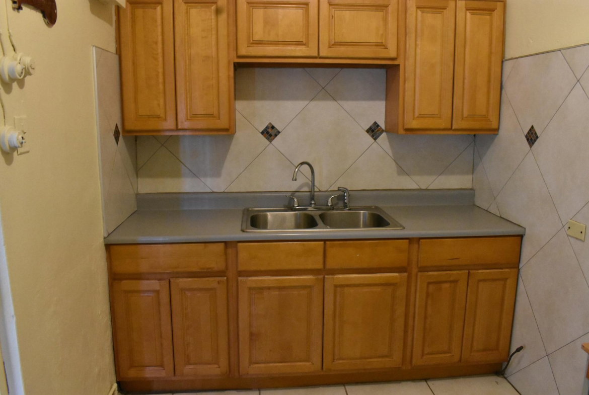 Thirteenth image of 44 Gardenia Avenue, Kingston in Kingston 6, St. Andrew, Jamaica - property is For Rent