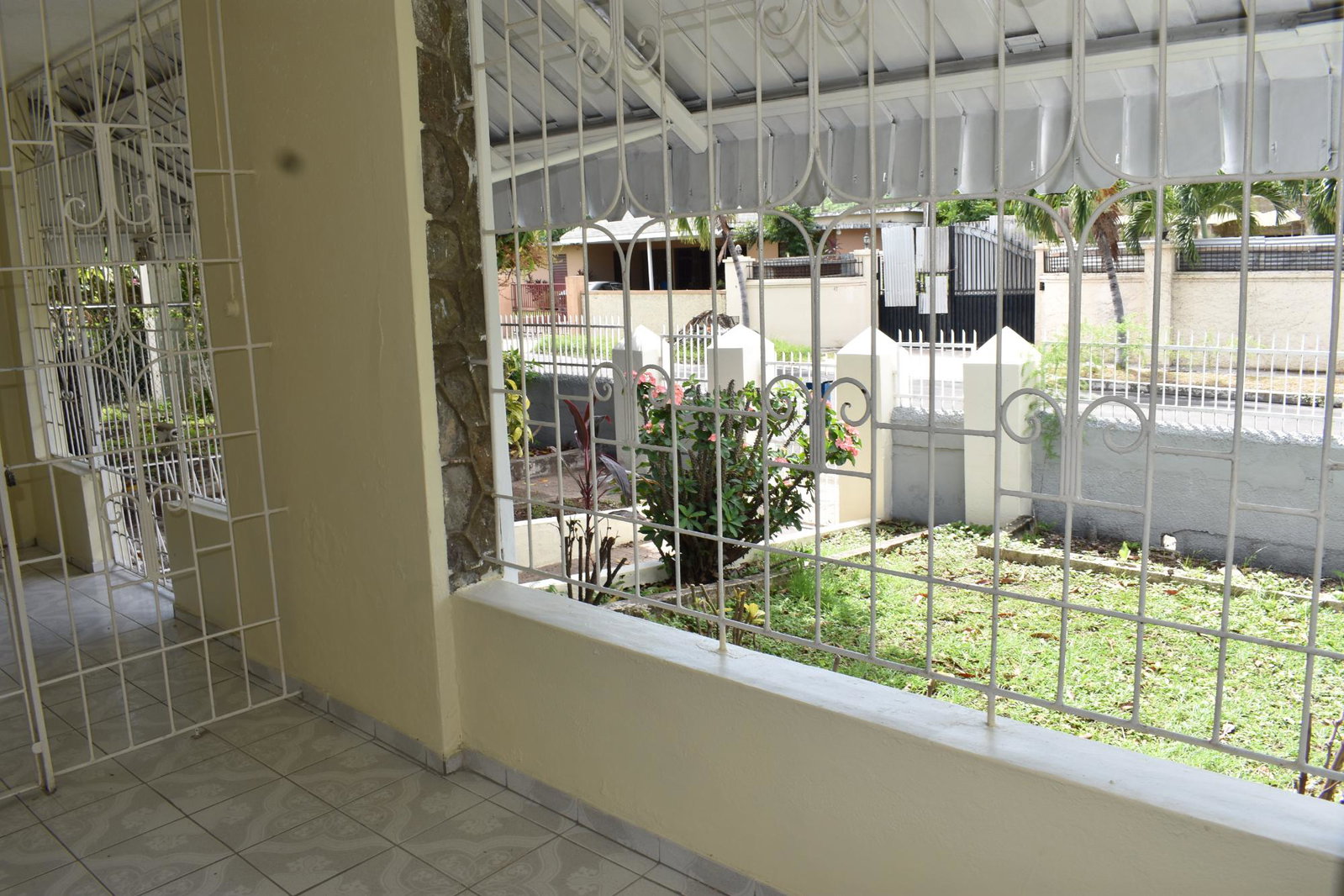 Fourteenth image of 44 Gardenia Avenue, Kingston in Kingston 6, St. Andrew, Jamaica - property is For Rent