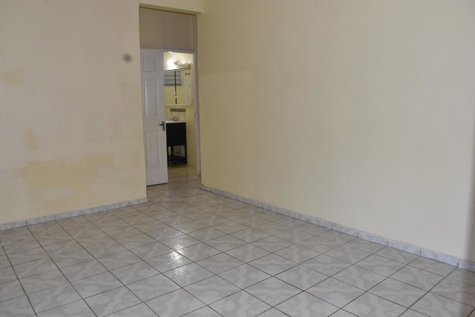 Fifth image of 44 Gardenia Avenue, Kingston in Kingston 6, St. Andrew, Jamaica - property is For Rent