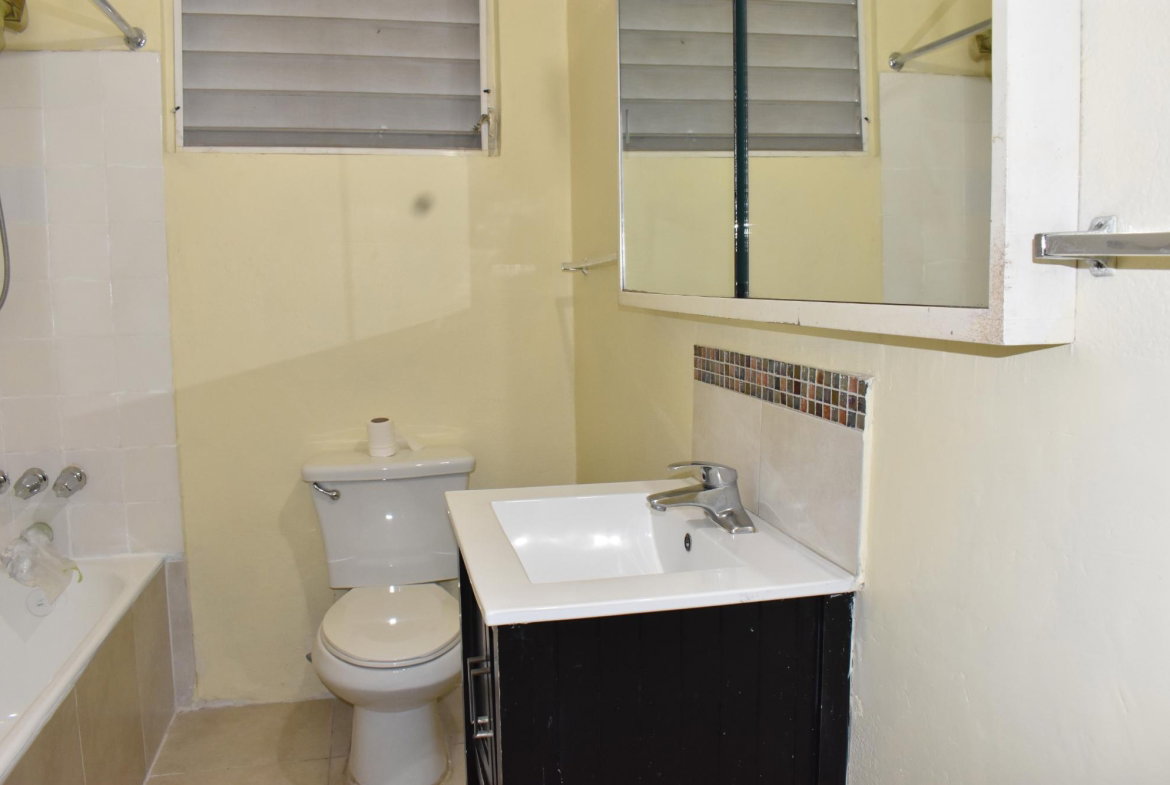 Seventh image of 44 Gardenia Avenue, Kingston in Kingston 6, St. Andrew, Jamaica - property is For Rent