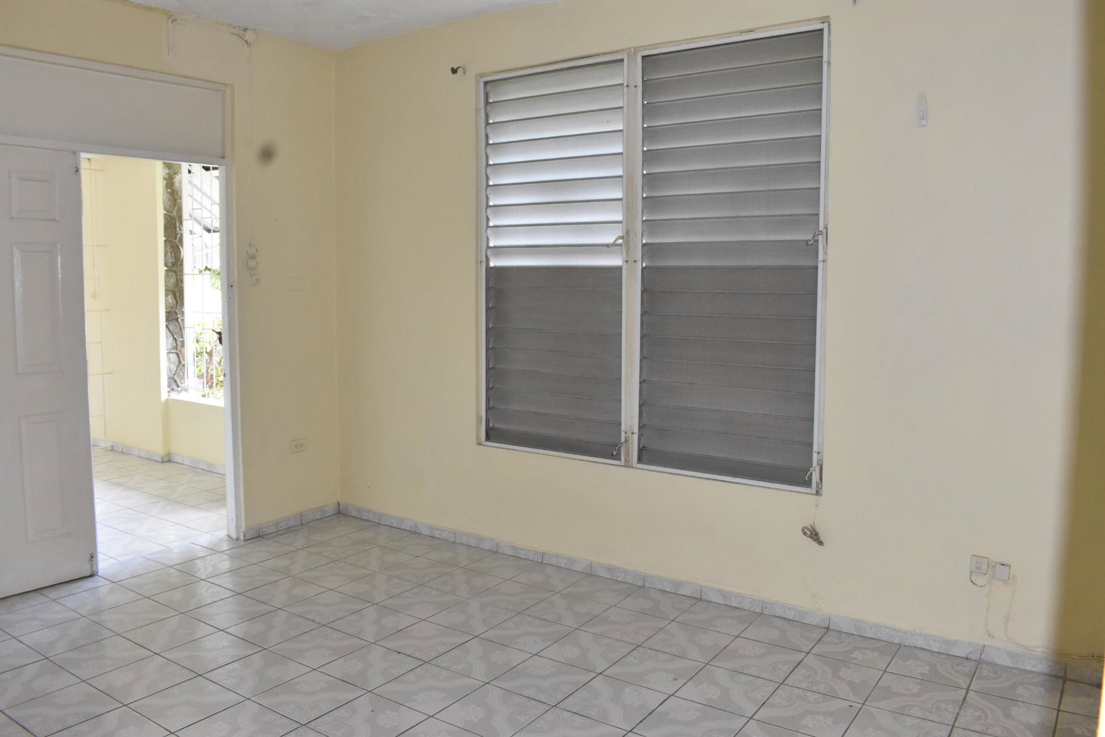 Ninth image of 44 Gardenia Avenue, Kingston in Kingston 6, St. Andrew, Jamaica - property is For Rent