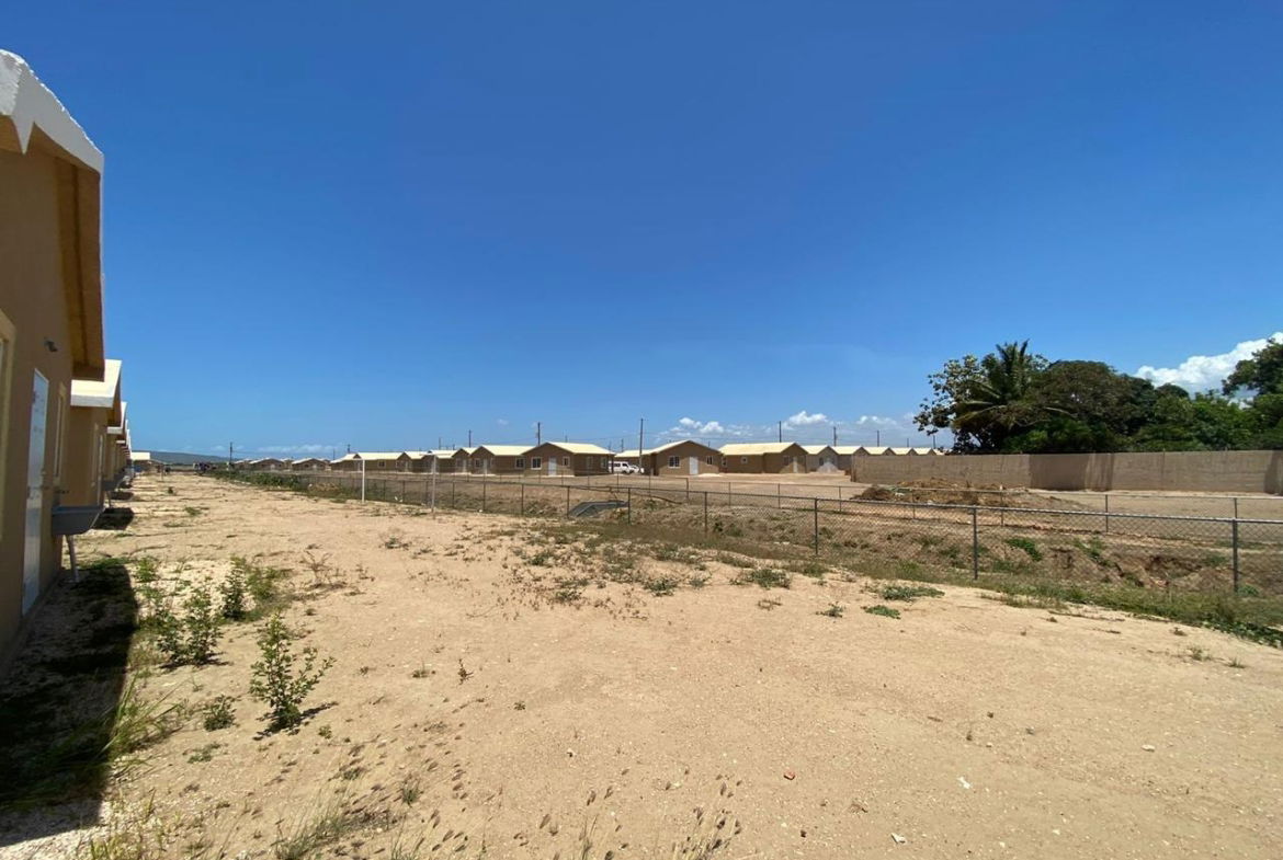 Fifth image of Lot 721 Phoenix Park Vill in Phoenix Park, St. Catherine, Jamaica - property is For Sale