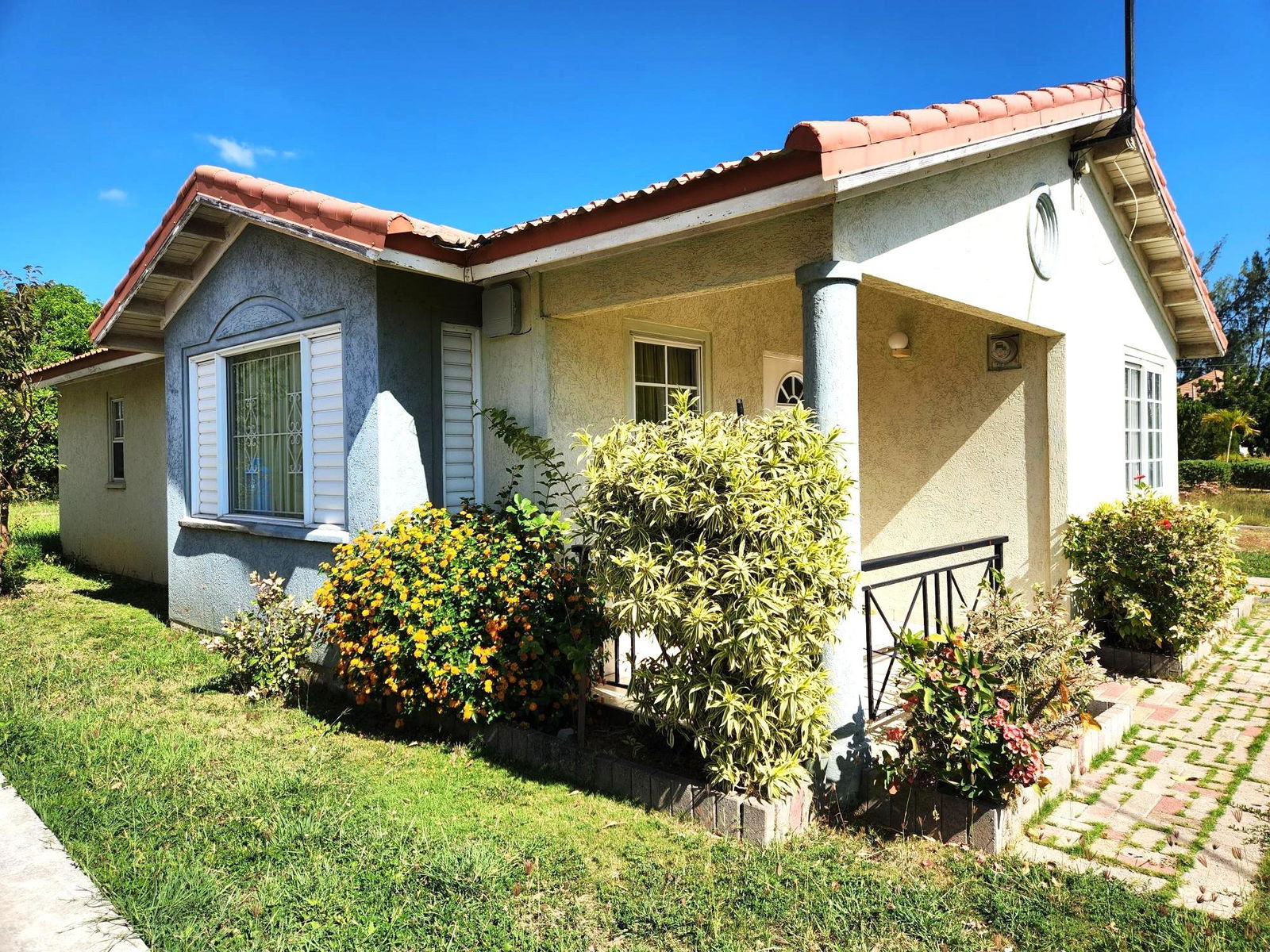 Third image of 145 Collingwood Circle in Portmore Country Club, St. Catherine, Jamaica - property is For Sale