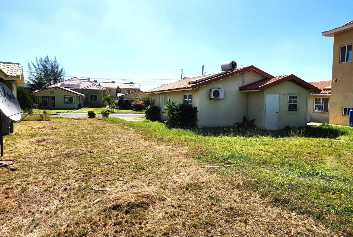 Seventh image of 145 Collingwood Circle in Portmore Country Club, St. Catherine, Jamaica - property is For Sale