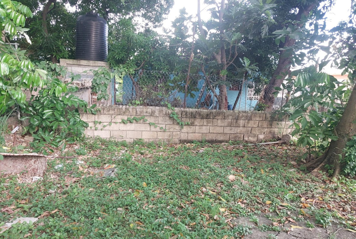 Eleventh image of Willowdene, Spanish Town in Spanish Town, St. Catherine, Jamaica - property is For Sale