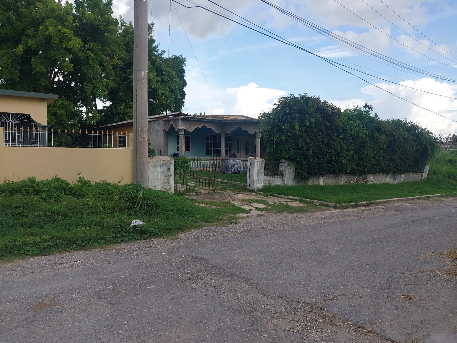 Fifth image of Willowdene, Spanish Town in Spanish Town, St. Catherine, Jamaica - property is For Sale