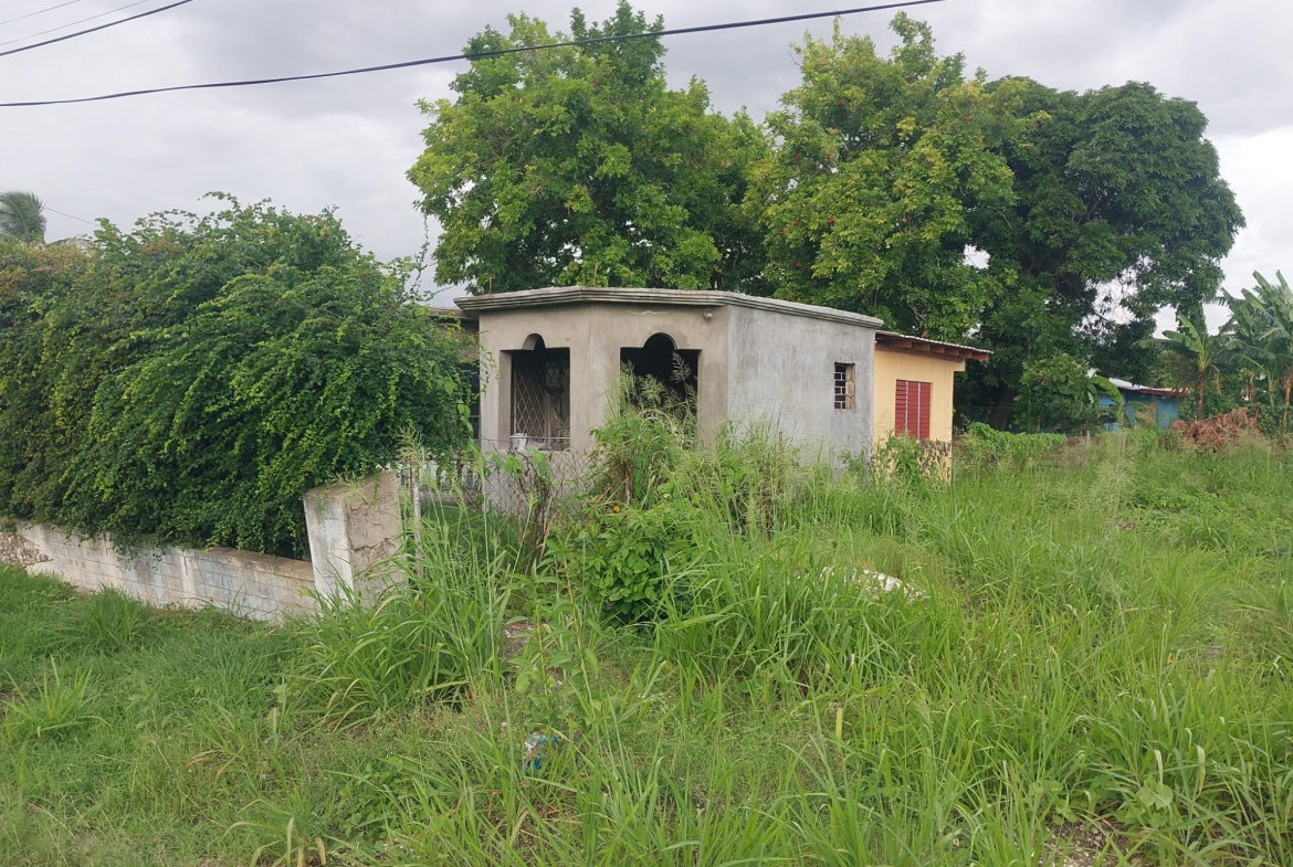 Seventh image of Willowdene, Spanish Town in Spanish Town, St. Catherine, Jamaica - property is For Sale