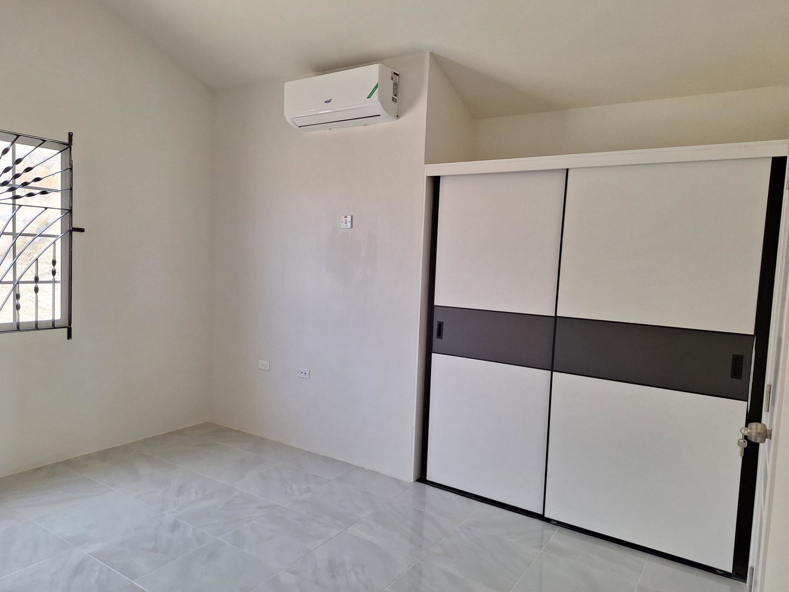 Charming-2-Bedroom-House-for-Rent-in-Camelot-Village-Discovery-Bay Eleventh image of 532- Camelot Village Phase 5 in Discovery Bay, St. Ann, Jamaica - property is For Rent