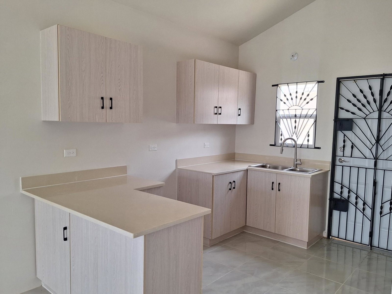 Charming-2-Bedroom-House-for-Rent-in-Camelot-Village-Discovery-Bay Fourth image of 532- Camelot Village Phase 5 in Discovery Bay, St. Ann, Jamaica - property is For Rent