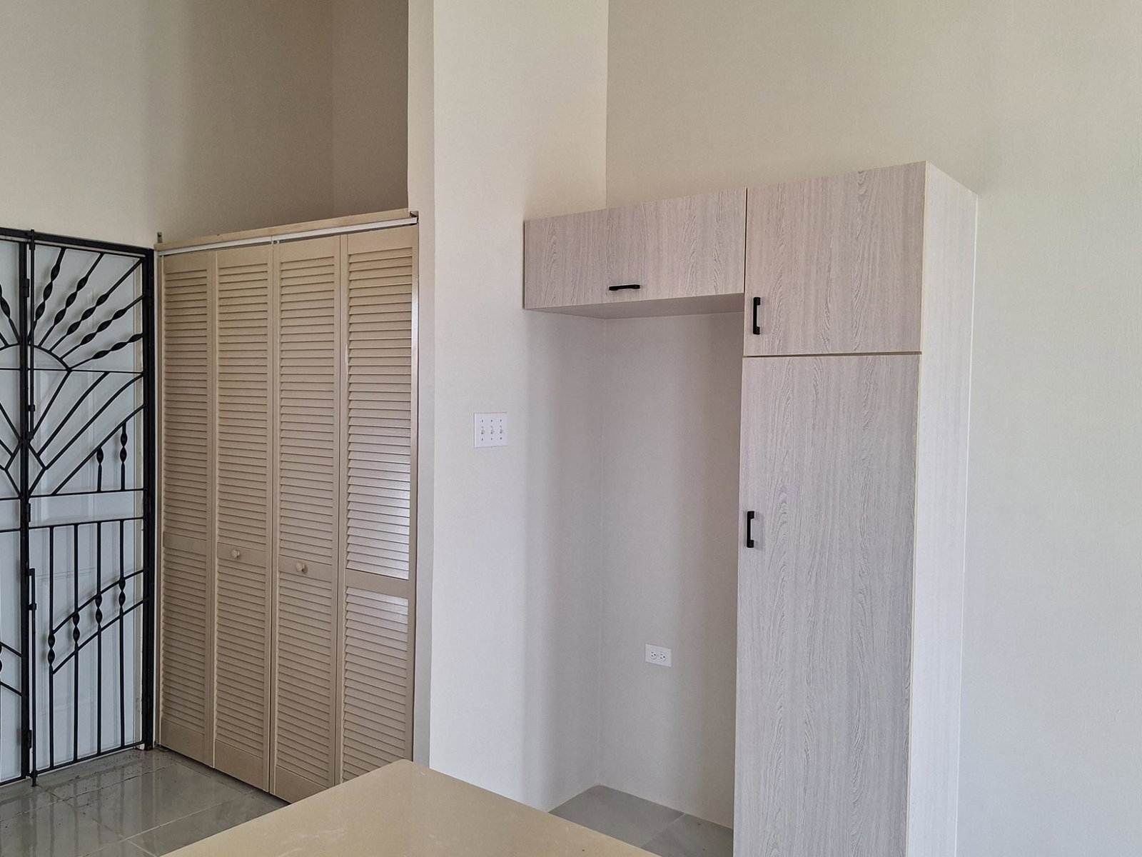 Charming-2-Bedroom-House-for-Rent-in-Camelot-Village-Discovery-Bay Fifth image of 532- Camelot Village Phase 5 in Discovery Bay, St. Ann, Jamaica - property is For Rent