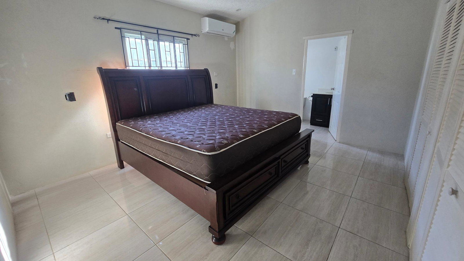 Seventh image of Lot #5- Royal Pines, Portmore in Portmore Pines, St. Catherine, Jamaica - property is For Rent