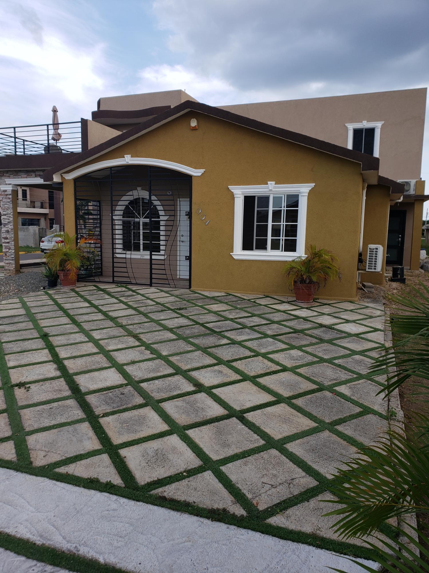 Fourth image of 934 Phoenix Park Village 3 in Phoenix Park, St. Catherine, Jamaica - property is For Rent