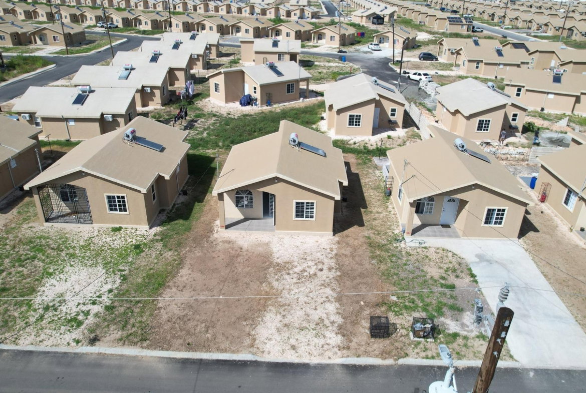 Fifteenth image of Phase 2 Phoenix Park Village in Phoenix Park, St. Catherine, Jamaica - property is For Rent