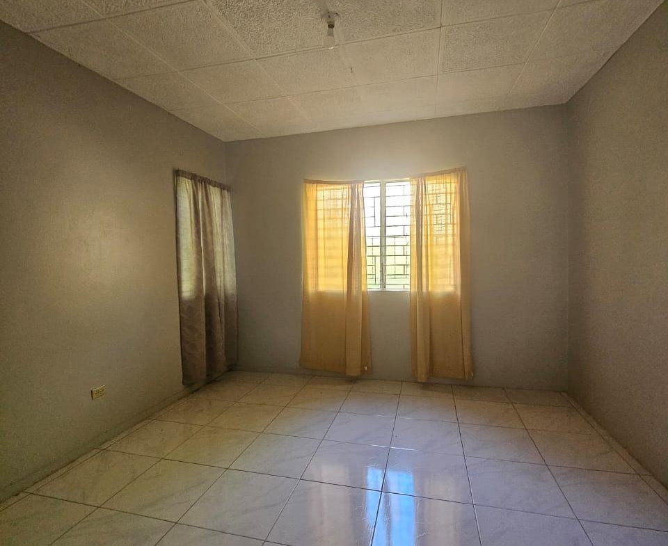 Thirteenth image of Knightsdale Drive in Kingston 19, St. Andrew, Jamaica - property is For Rent