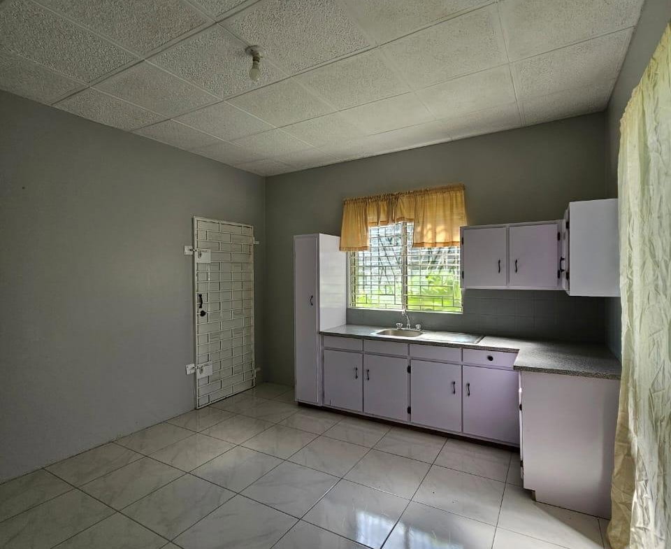 Fifteenth image of Knightsdale Drive in Kingston 19, St. Andrew, Jamaica - property is For Rent