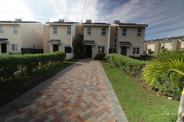 Second image of 50- Le' Bermonde, Portmore in Greater Portmore, St. Catherine, Jamaica - property is For Rent