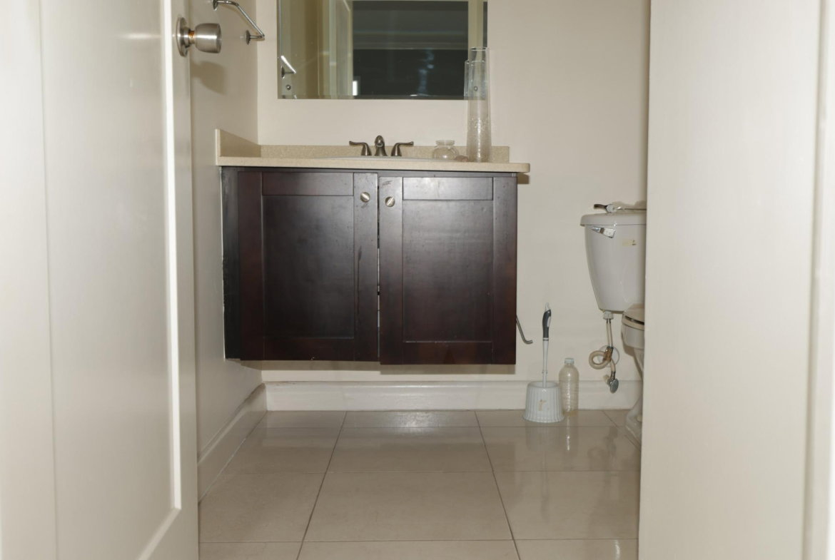 Twelfth image of 50- Le' Bermonde, Portmore in Greater Portmore, St. Catherine, Jamaica - property is For Rent