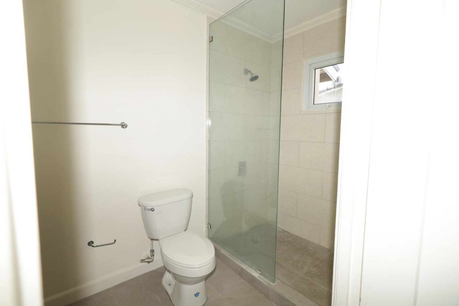 Seventeenth image of 50- Le' Bermonde, Portmore in Greater Portmore, St. Catherine, Jamaica - property is For Rent