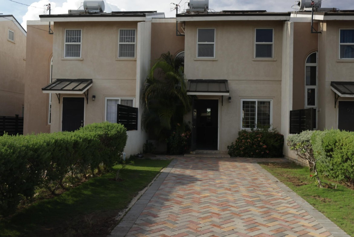 Third image of 50- Le' Bermonde, Portmore in Greater Portmore, St. Catherine, Jamaica - property is For Rent