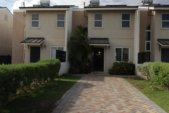 Third image of 50- Le' Bermonde, Portmore in Greater Portmore, St. Catherine, Jamaica - property is For Rent