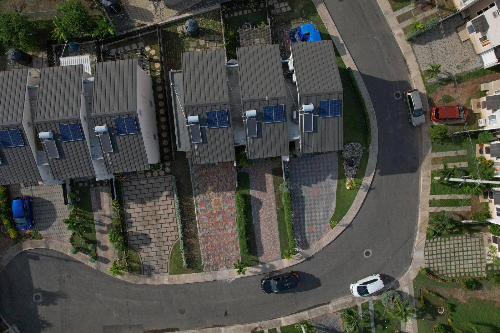 Twenty-Fourth image of 50- Le' Bermonde, Portmore in Greater Portmore, St. Catherine, Jamaica - property is For Rent