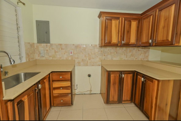 Fifteenth image of 10-6 East Kings House Road in Kingston 6, St. Andrew, Jamaica - property is For Rent