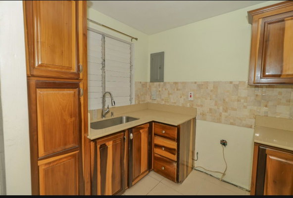 Sixteenth image of 10-6 East Kings House Road in Kingston 6, St. Andrew, Jamaica - property is For Rent