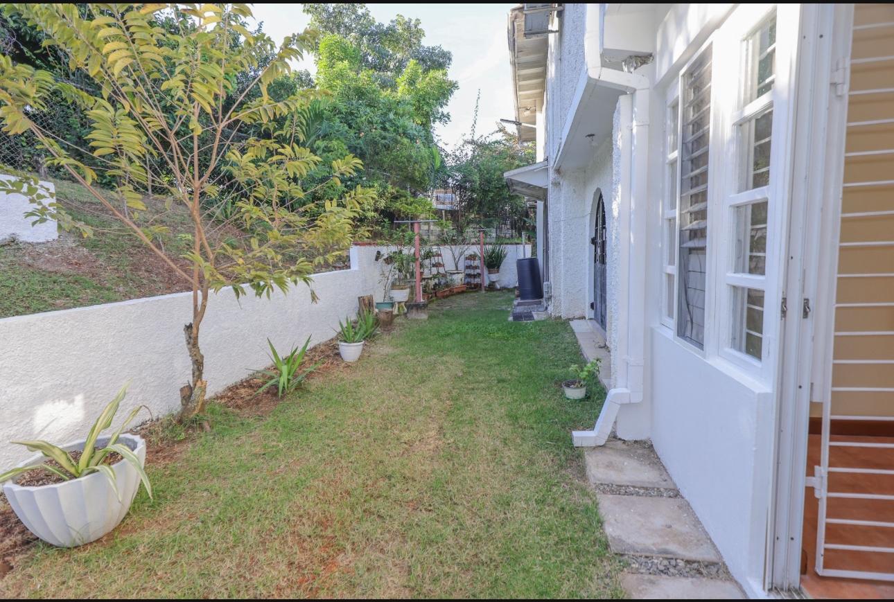 Twentieth image of 10-6 East Kings House Road in Kingston 6, St. Andrew, Jamaica - property is For Rent