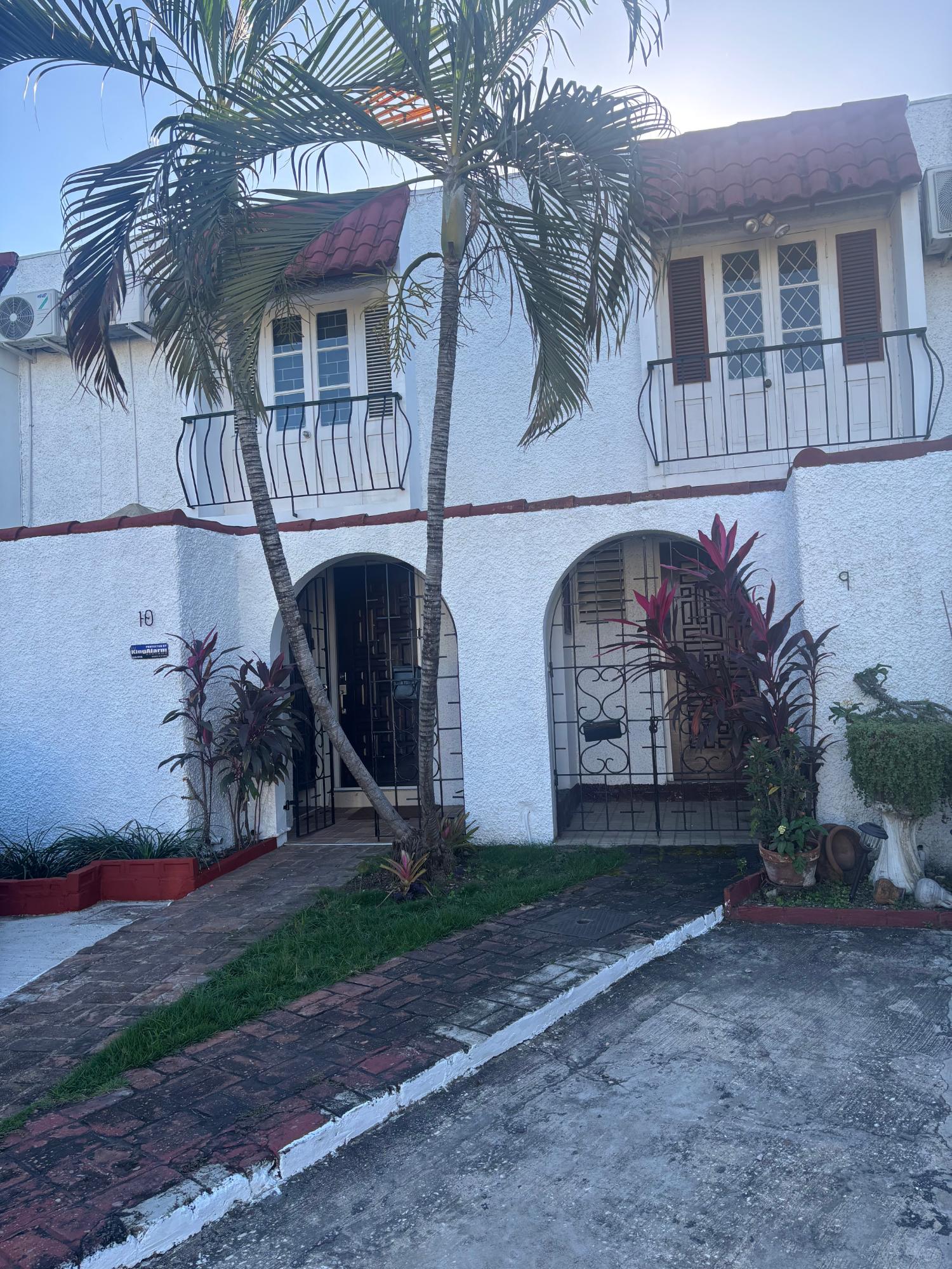 Sixth image of 10-6 East Kings House Road in Kingston 6, St. Andrew, Jamaica - property is For Rent