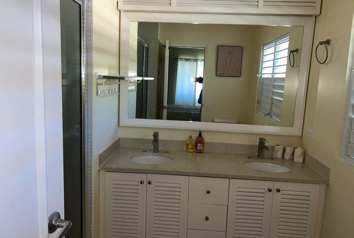 Ninth image of 171 Alamanda Avenue,richmond in Richmond, St. Ann, Jamaica - property is For Rent