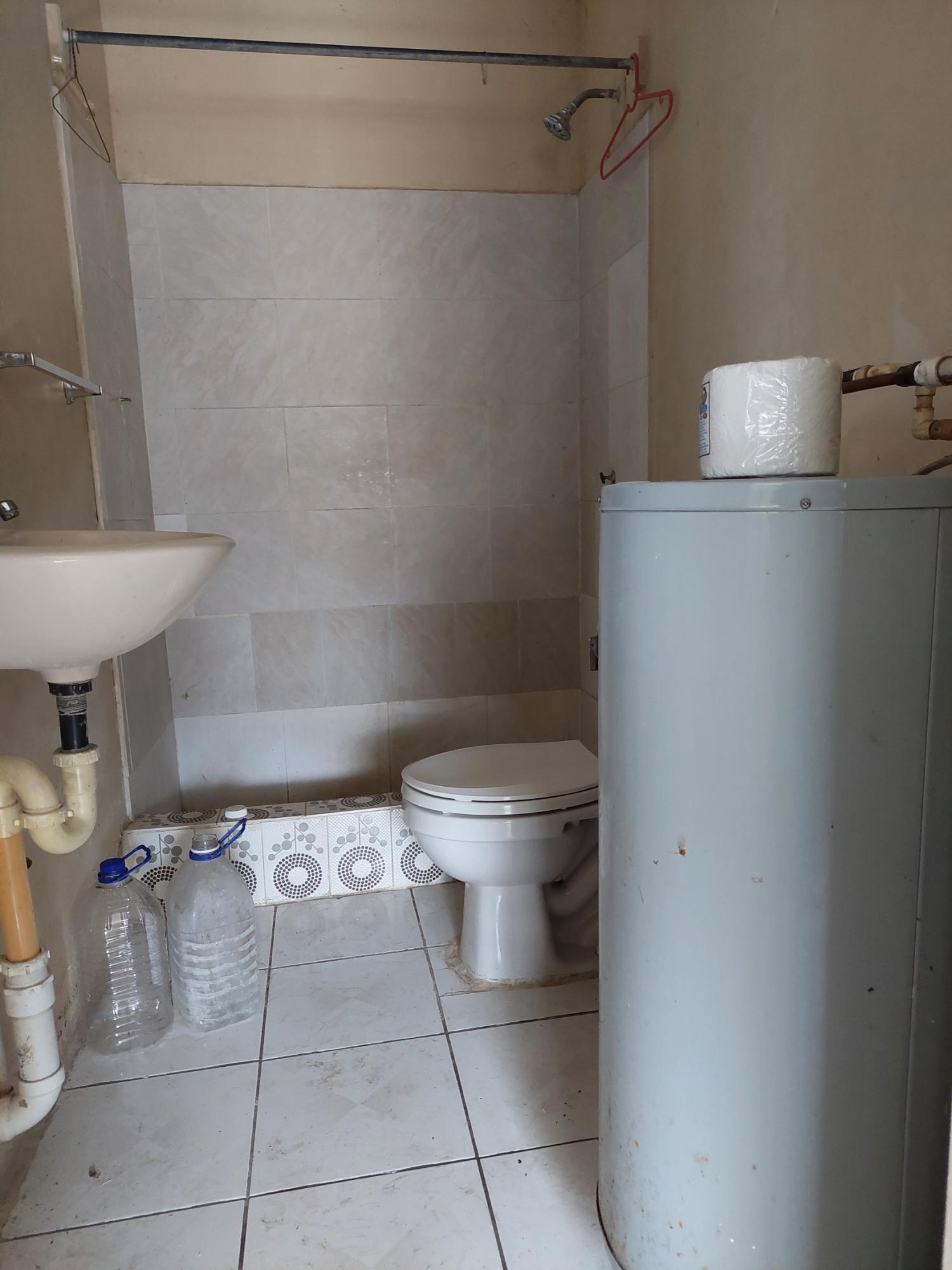 Seventeenth image of 24 Willowdale Drive, Ensom c in Ensom City, St. Catherine, Jamaica - property is For Sale