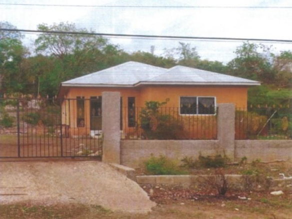 First image of 211 Bottom Road in May Pen, Clarendon, Jamaica - property is For Sale
