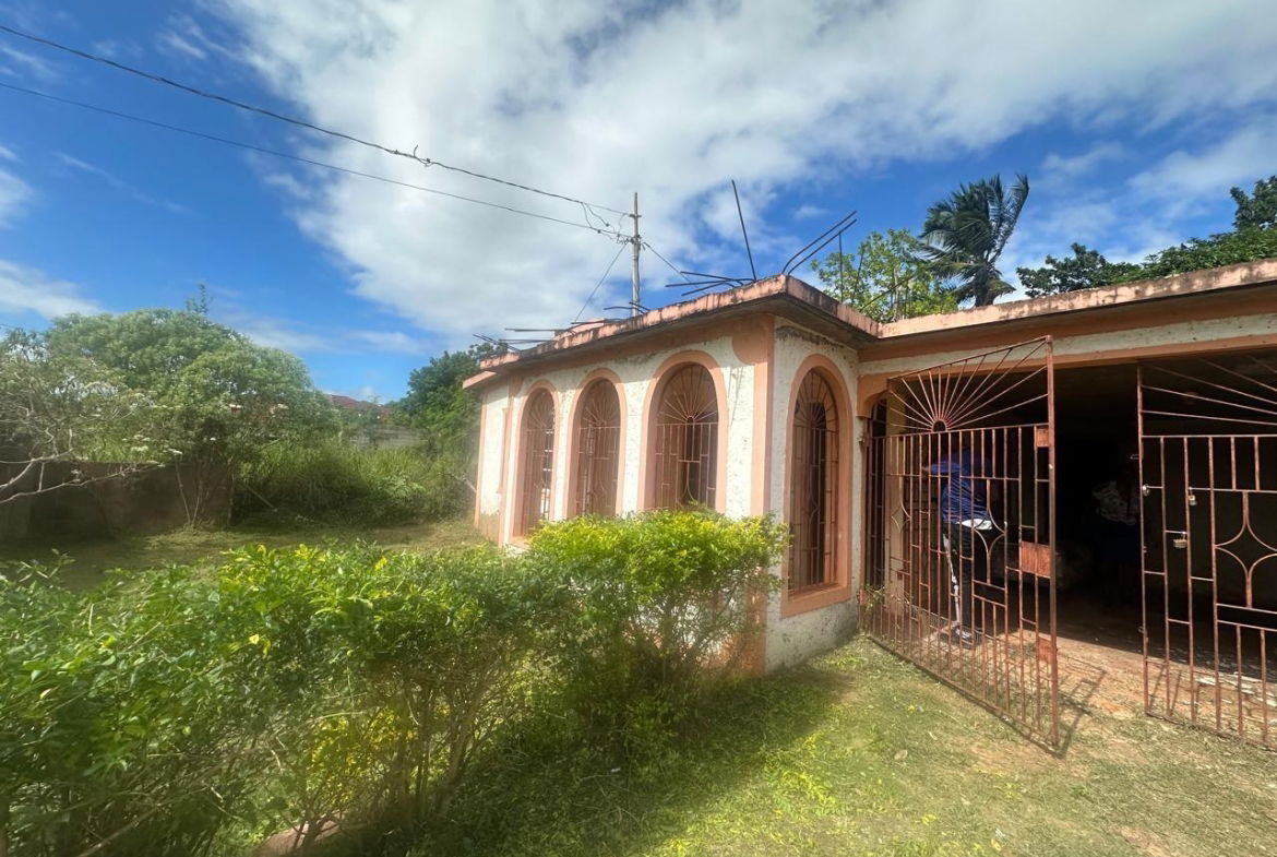 Second image of 31 Tate Avenue in St. Johns Heights, St. Catherine, Jamaica - property is For Sale