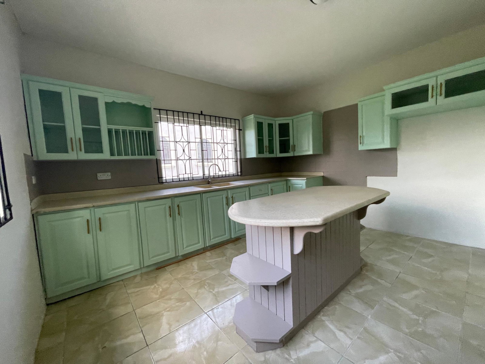 Twelfth image of Longbridge Ave, May Pen in May Pen, Clarendon, Jamaica - property is For Rent