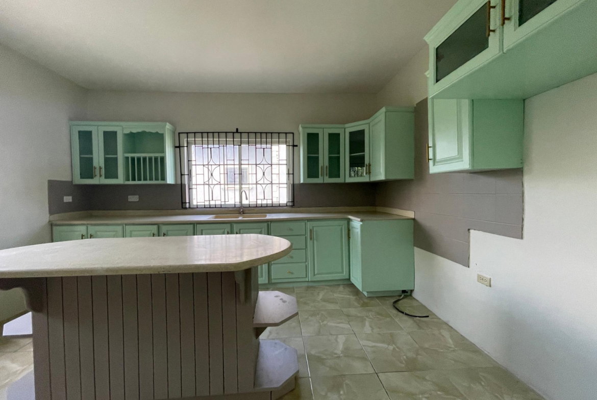Sixteenth image of Longbridge Ave, May Pen in May Pen, Clarendon, Jamaica - property is For Rent