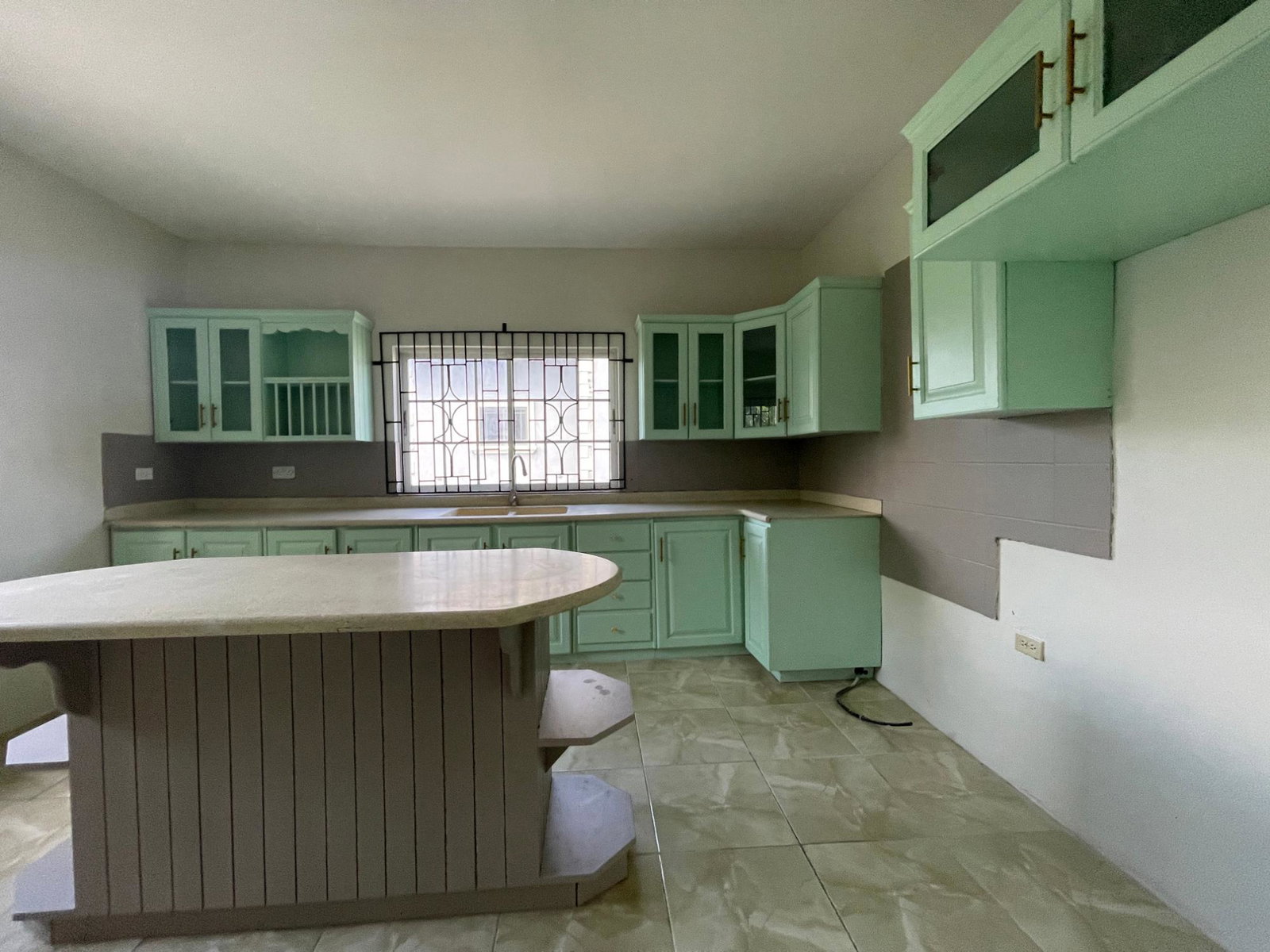 Sixteenth image of Longbridge Ave, May Pen in May Pen, Clarendon, Jamaica - property is For Rent