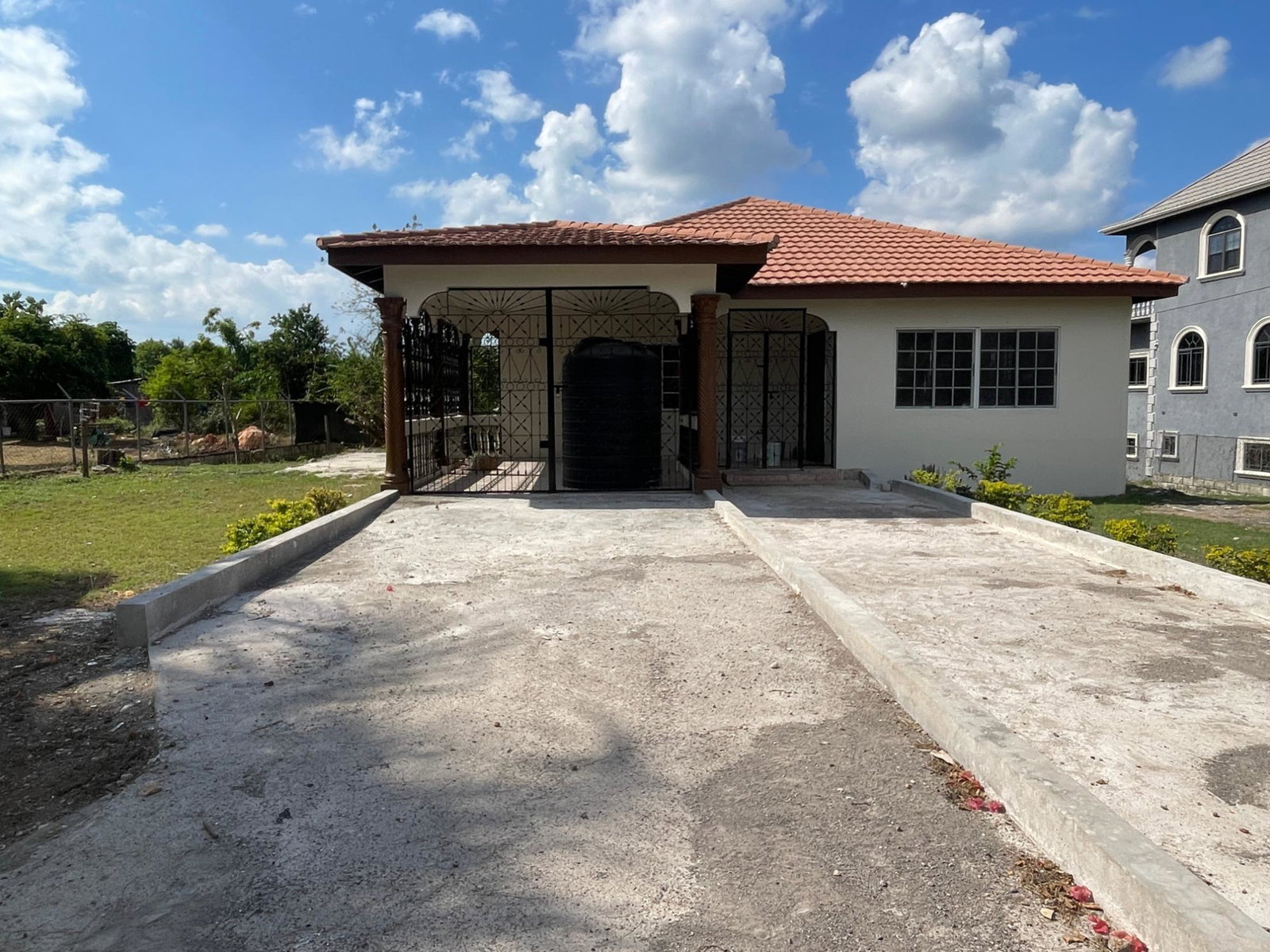 Third image of Longbridge Ave, May Pen in May Pen, Clarendon, Jamaica - property is For Rent