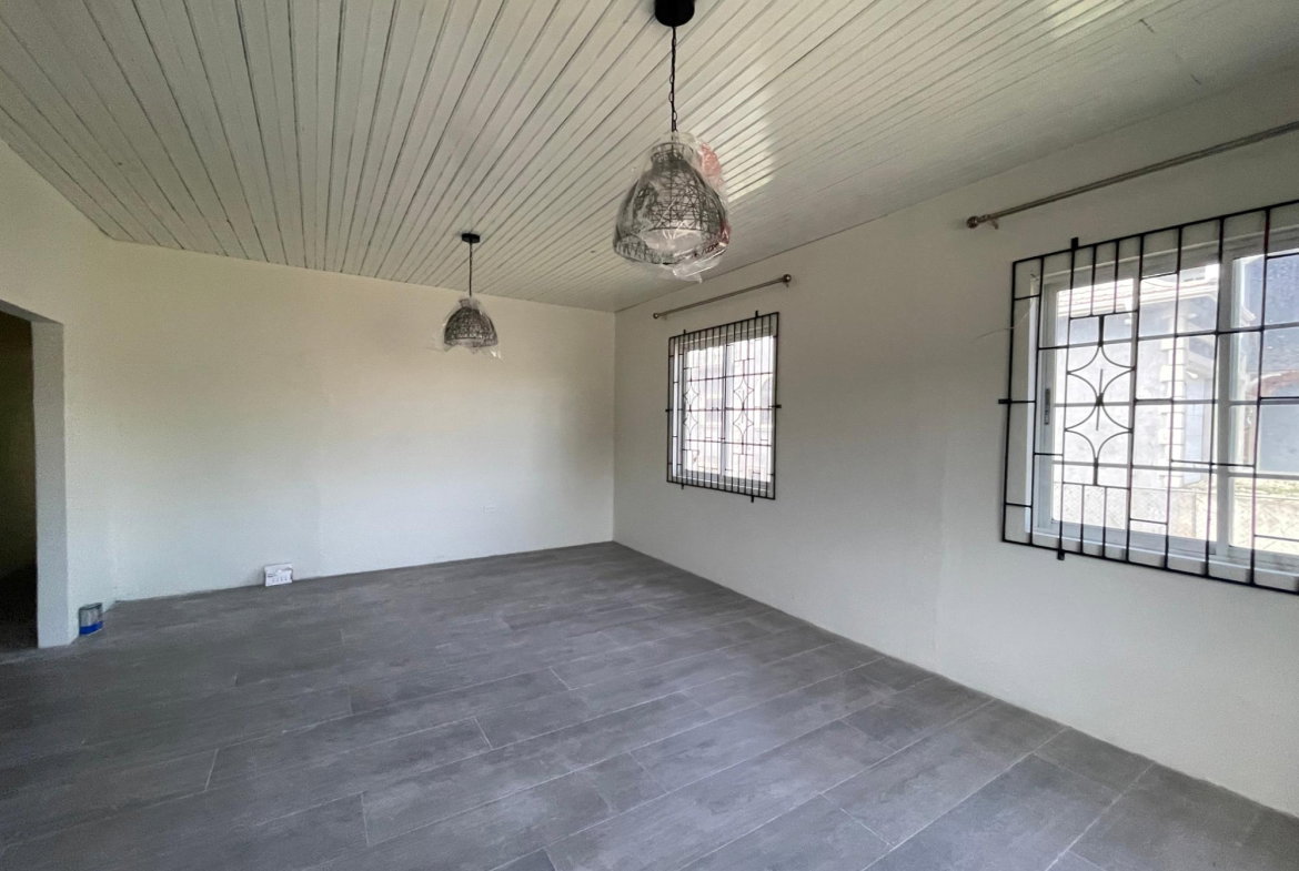 Fourth image of Longbridge Ave, May Pen in May Pen, Clarendon, Jamaica - property is For Rent