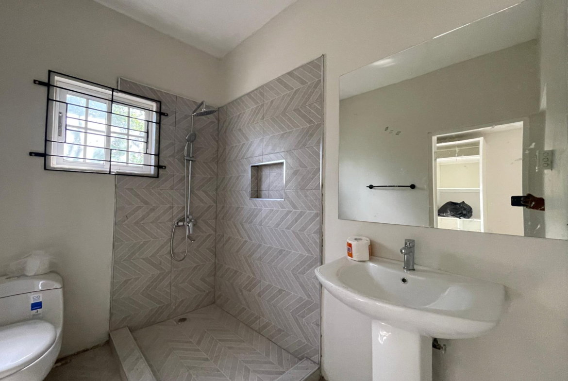 Ninth image of Longbridge Ave, May Pen in May Pen, Clarendon, Jamaica - property is For Rent