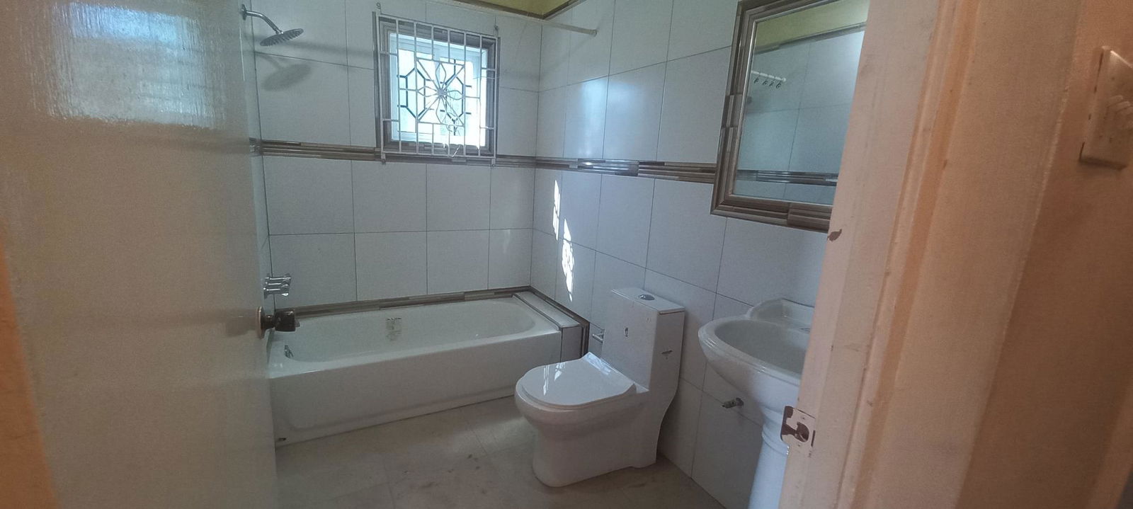 Fourth image of 526 Green Acres, st Gabriel r in Spanish Town, St. Catherine, Jamaica - property is For Sale