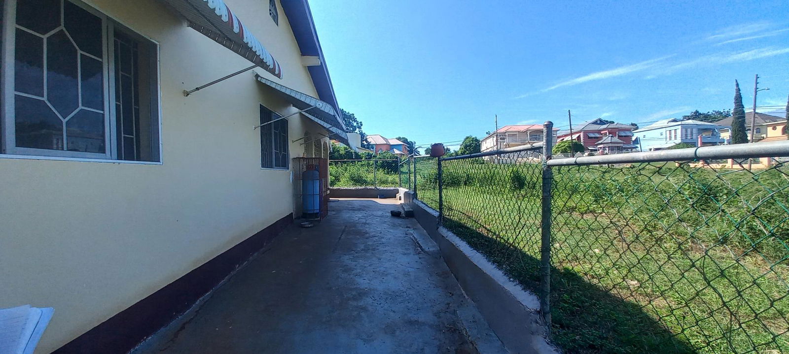 Seventh image of 526 Green Acres, st Gabriel r in Spanish Town, St. Catherine, Jamaica - property is For Sale