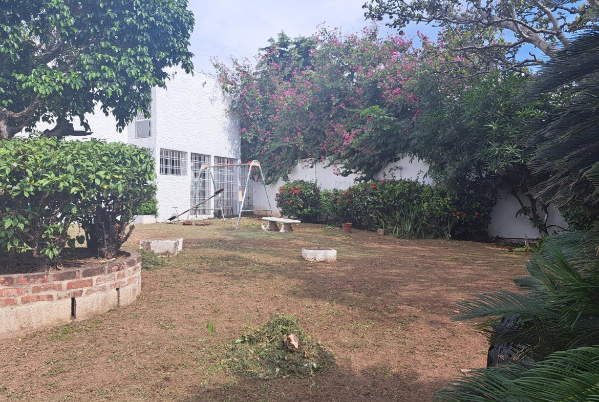 Eleventh image of 14-1 Seaview Avenue in Kingston 6, St. Andrew, Jamaica - property is For Rent