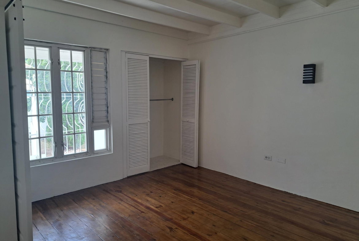 Seventeenth image of 14-1 Seaview Avenue in Kingston 6, St. Andrew, Jamaica - property is For Rent