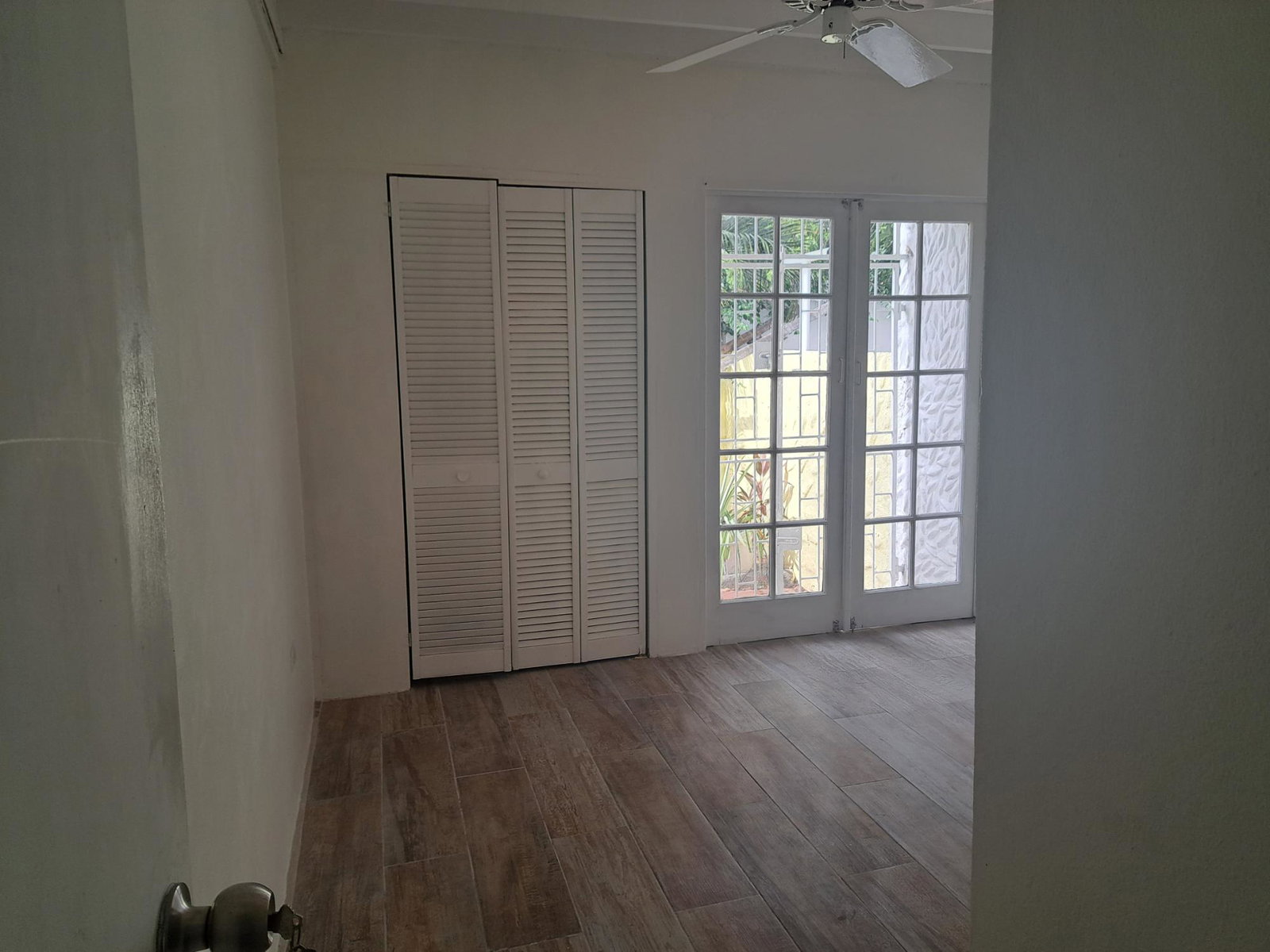 Twenty-Third image of 14-1 Seaview Avenue in Kingston 6, St. Andrew, Jamaica - property is For Rent